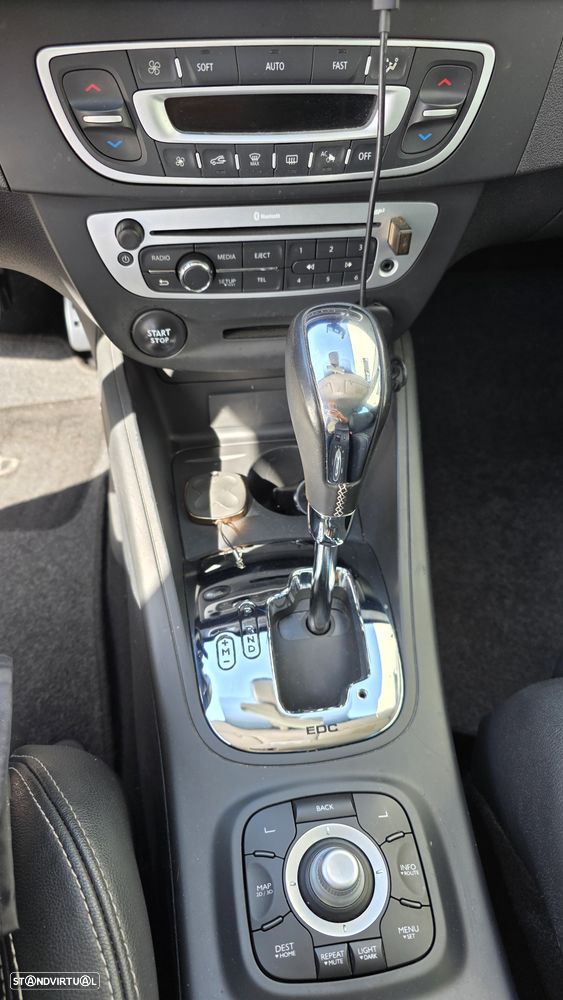 Renault Mégane Sport Tourer 1.5 dCi GT Line EDC - 4