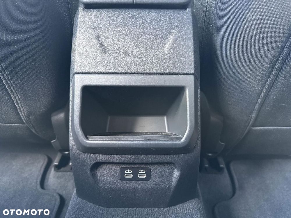 BMW Seria 2 216i M Sport sport - 28