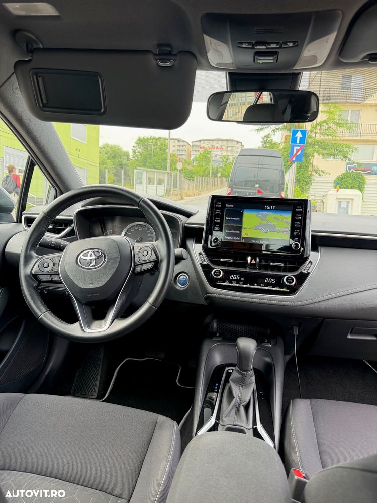 Toyota Corolla 1.8 Business Edition - 9