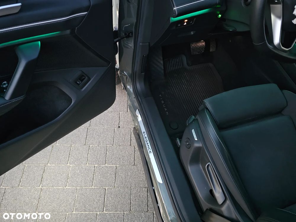 Volkswagen Tiguan 1.5 eTSI Elegance DSG - 17