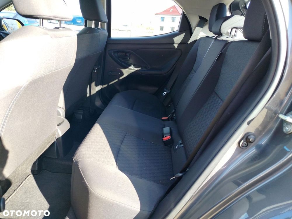 Toyota Yaris - 13