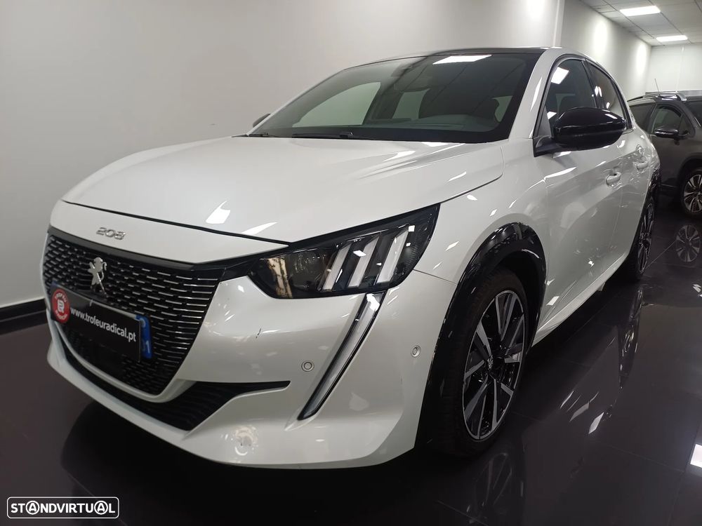 Peugeot 208 PureTech 130 EAT8 GT Pack - 5