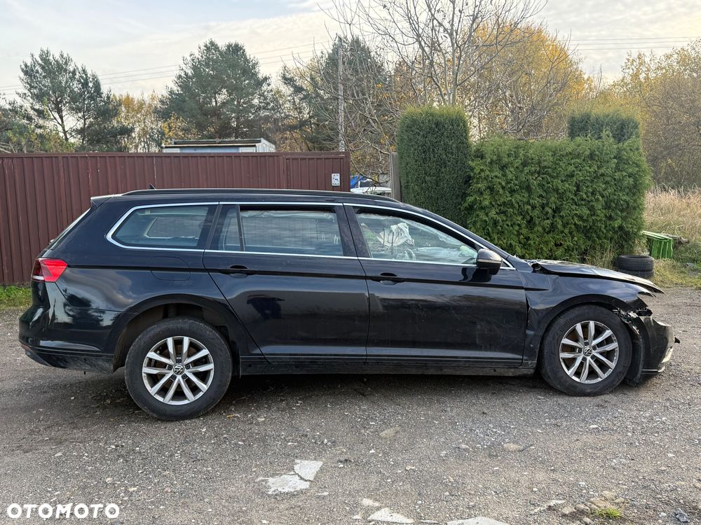 Volkswagen Passat Variant 2.0 TDI SCR DSG Highline - 4