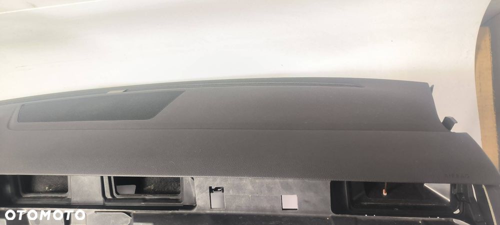 DESKA KOKPIT VOLKSWAGEN PASSAT B8 PODUSZKA PASY - 5
