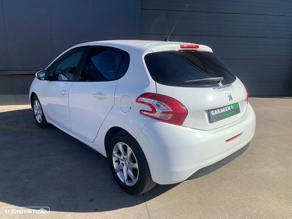 Peugeot 208 1.4 HDi Active - 3