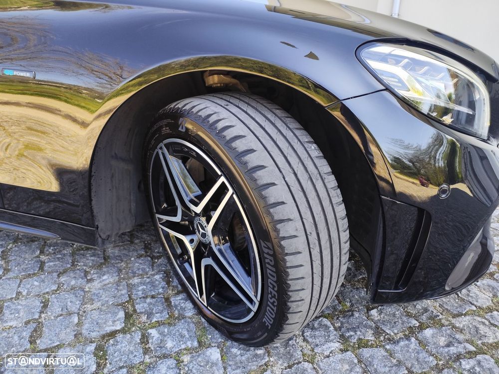Mercedes-Benz C 300 de AMG Line - 15