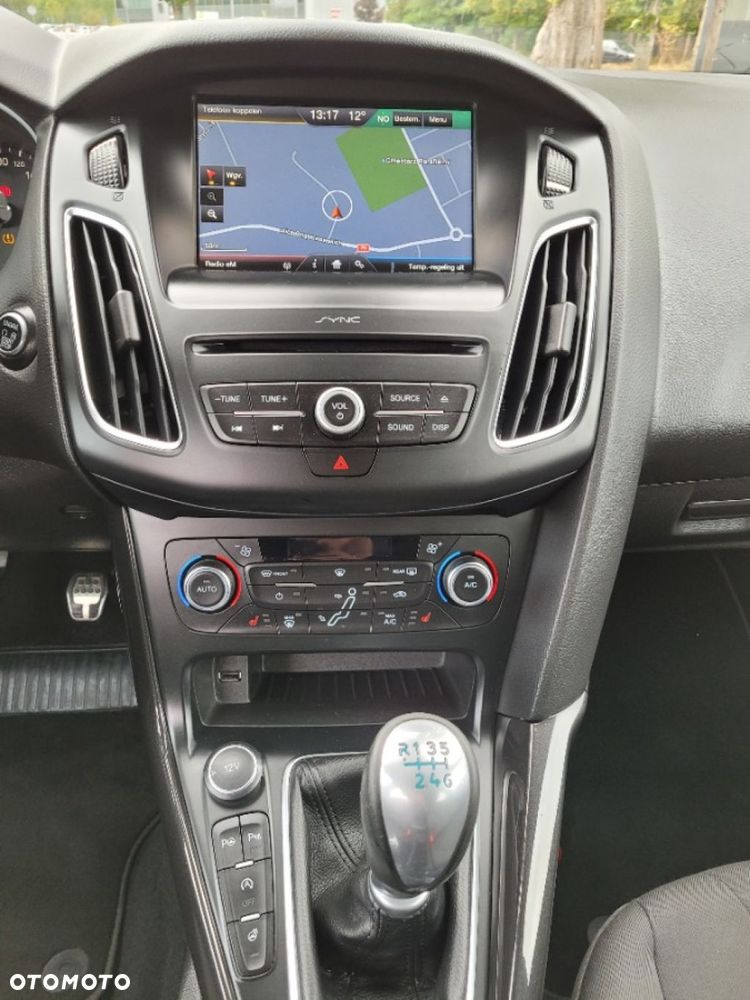 Ford Focus 2.0 TDCi ST-Line ASS - 22