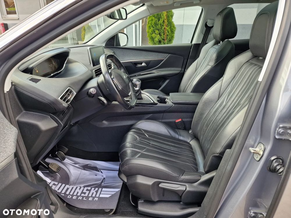 Peugeot 3008 1.5 BlueHDi Allure S&S - 18