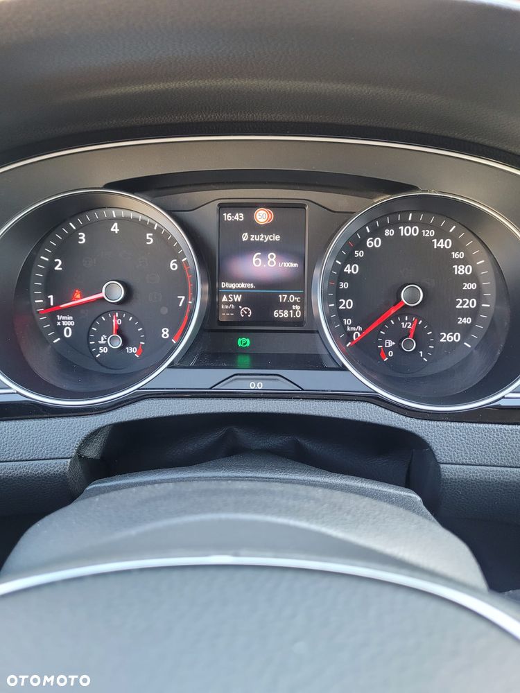 Volkswagen Passat 1.4 TSI BMT ACT Comfortline - 13