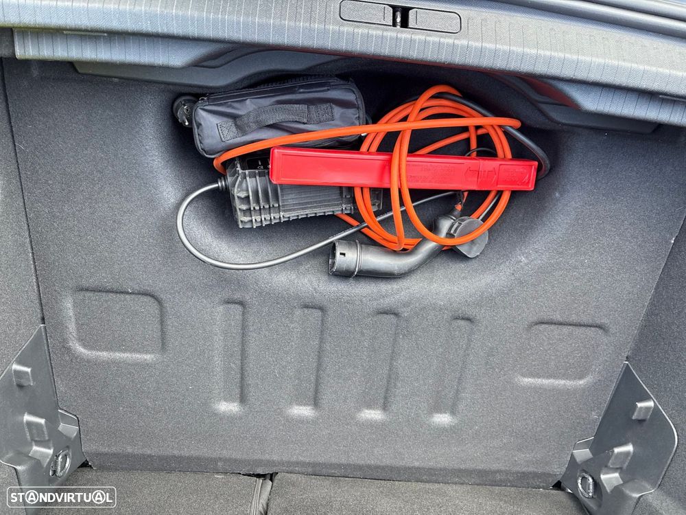 Citroën e-C4 50 kWh Shine Pack - 54