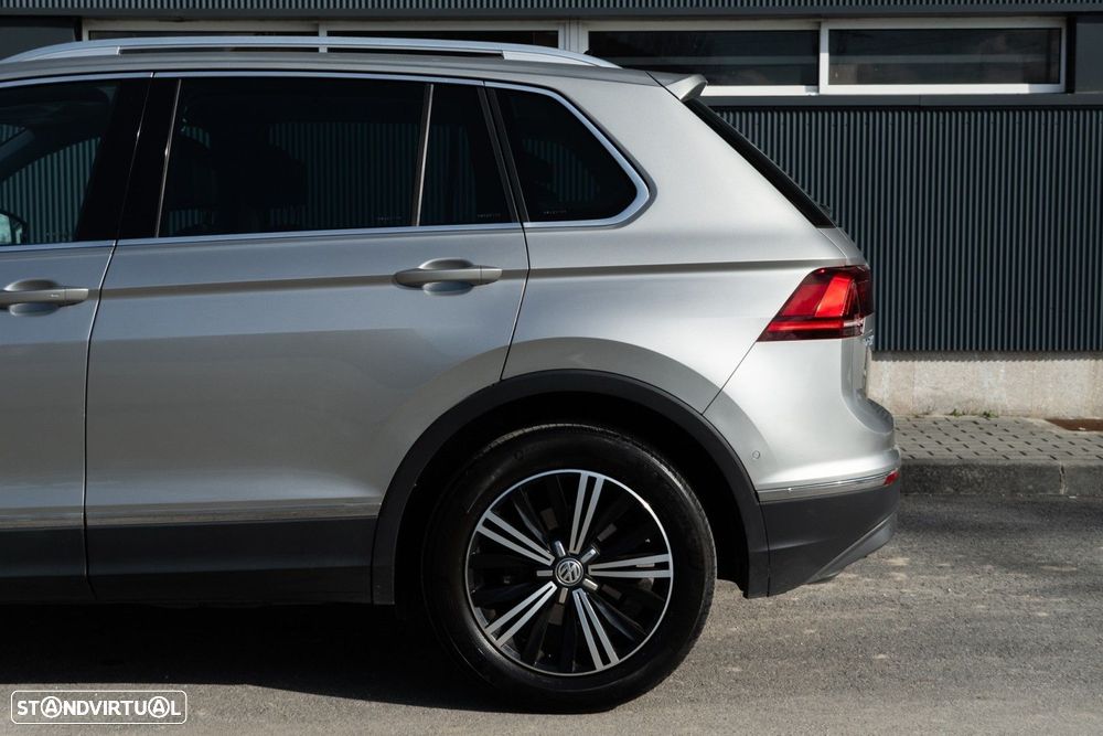VW Tiguan 2.0 TDI Highline DSG - 47
