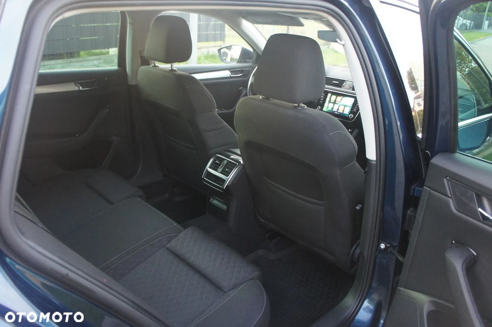 Skoda Superb 2.0 TDI SCR Ambition DSG - 18