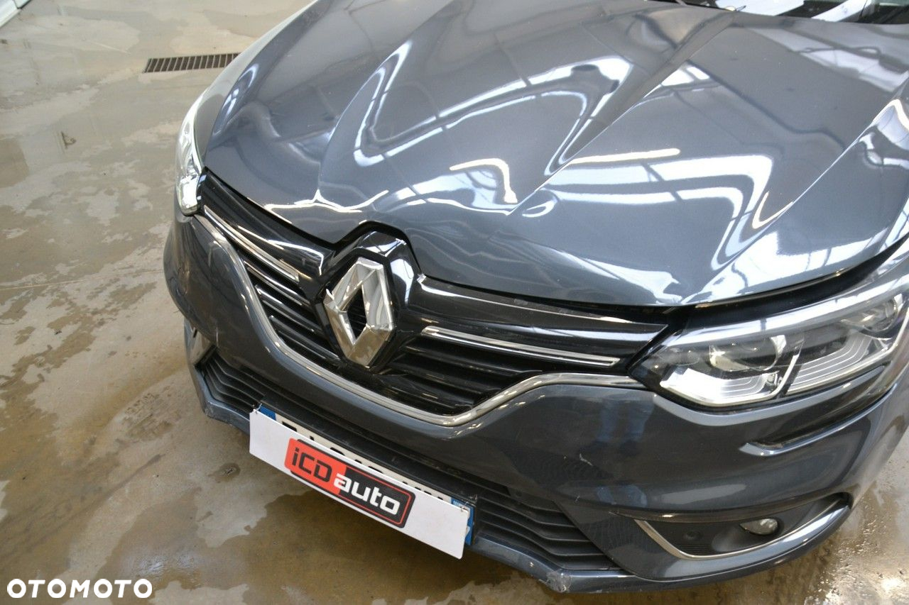 Renault Megane - 11