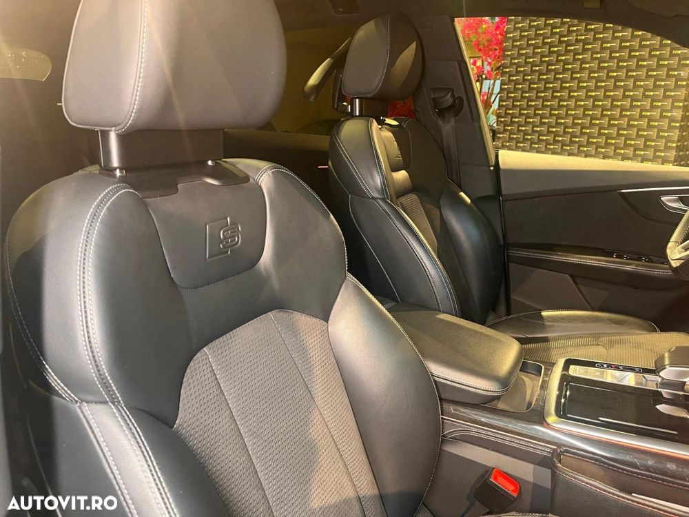 Audi Q8 3.0 50 TDI quattro Tiptronic MHEV - 26