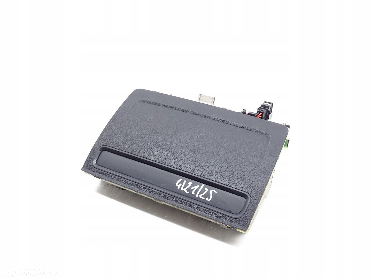 EKRAN WYŚWIETLACZ MONITOR LCD MMI NAVI NAWIGACJI AUDI A3 S3 8V 8V0857273P - 2