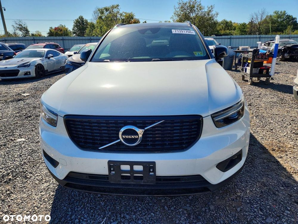 Volvo XC 40 T5 AWD Geartronic R-Design - 6