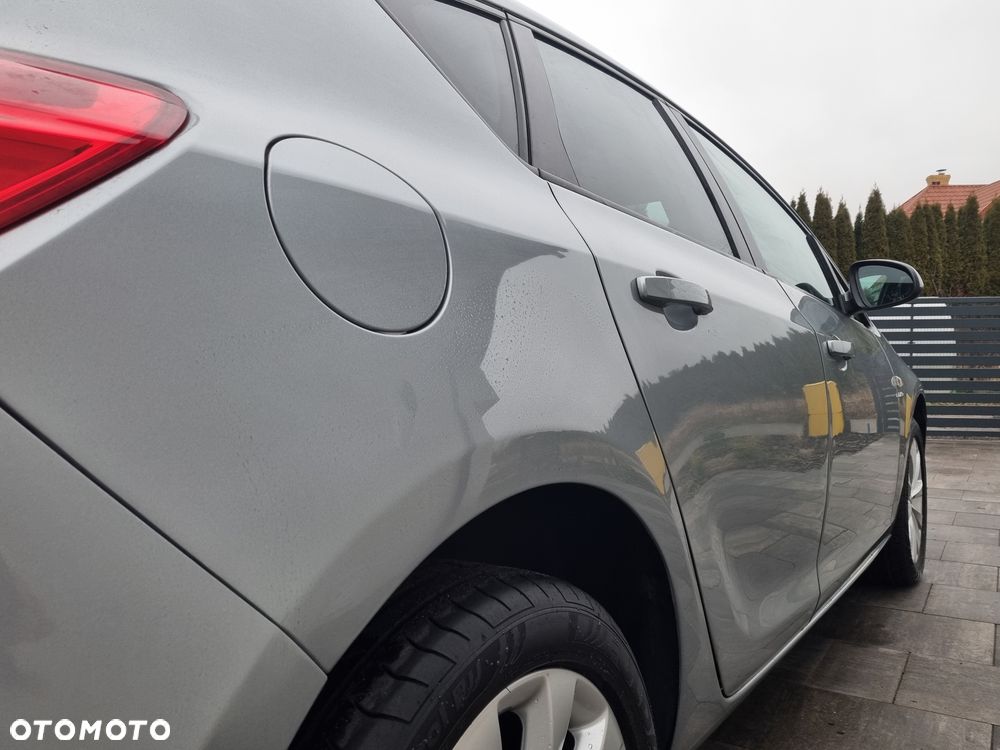 Opel Astra 1.4 Turbo Active - 12