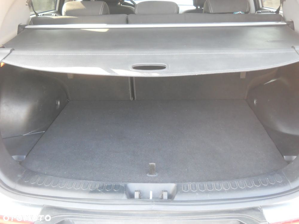 Kia Sportage 1.7 CRDI 2WD Attract - 11