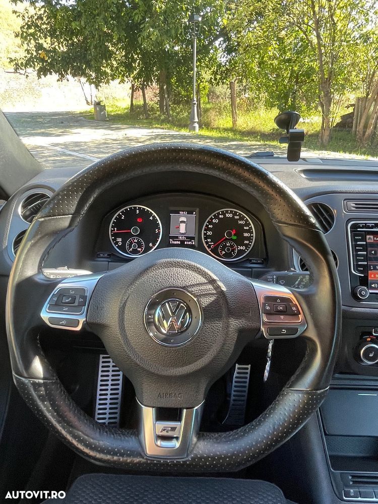 Volkswagen Tiguan 2.0 TDI 4Motion DSG Sport & Style - 12