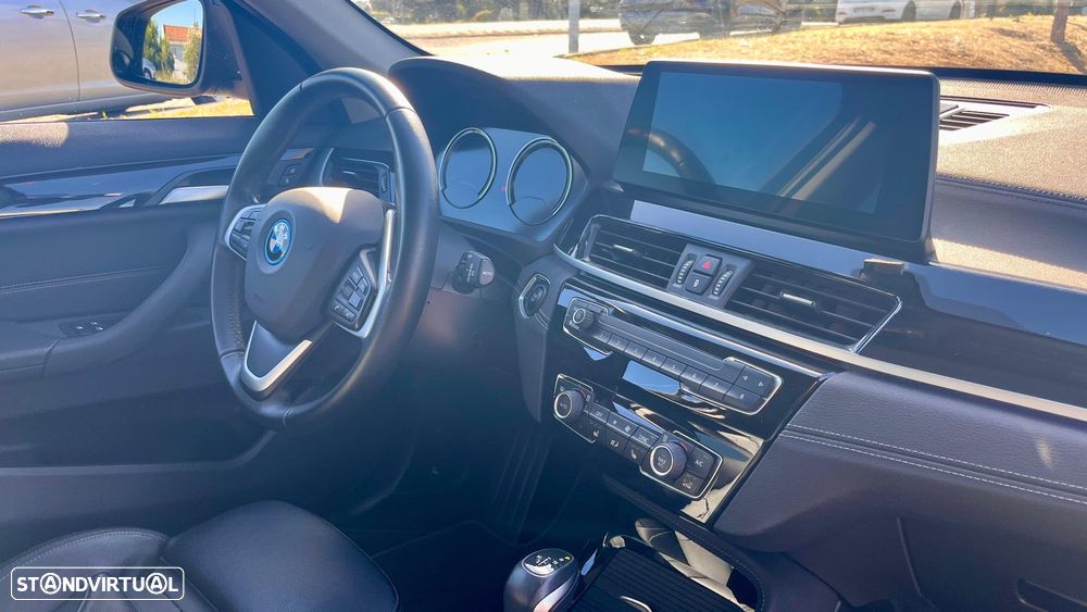 BMW X1 xDrive25e M Sport - 27