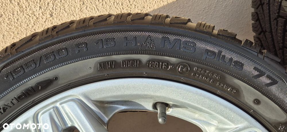 Ford Fiesta 1.0 EcoBoost STart-Stop Titanium - 17