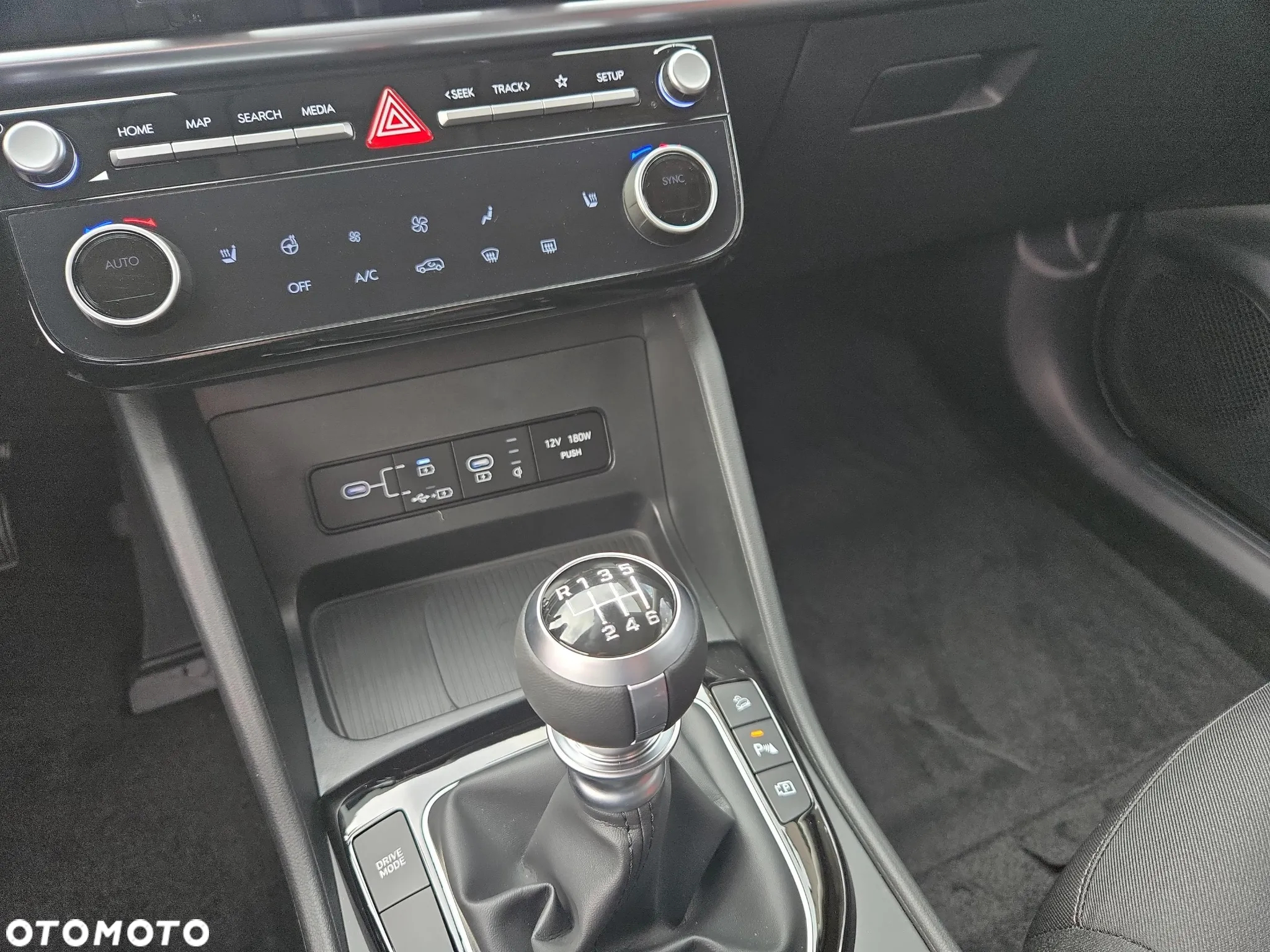 Hyundai Tucson 1.6 T-GDi Smart 2WD - 15