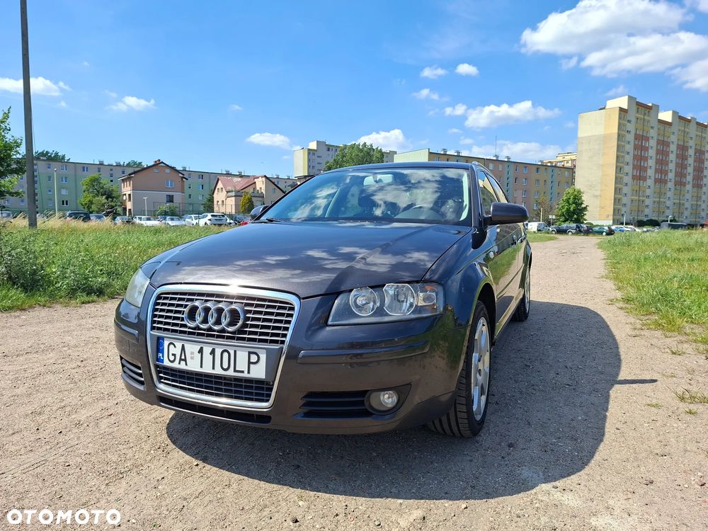 Audi A3 Sportback 2.0 TDI DPF Ambiente - 1