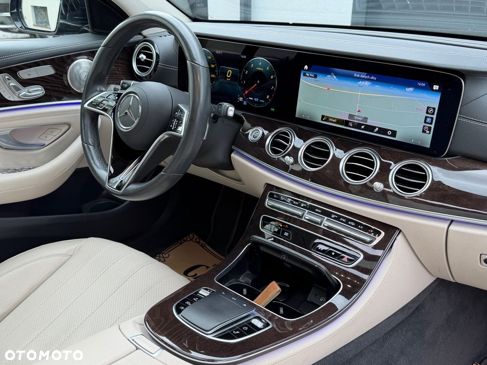 Mercedes-Benz Klasa E - 7