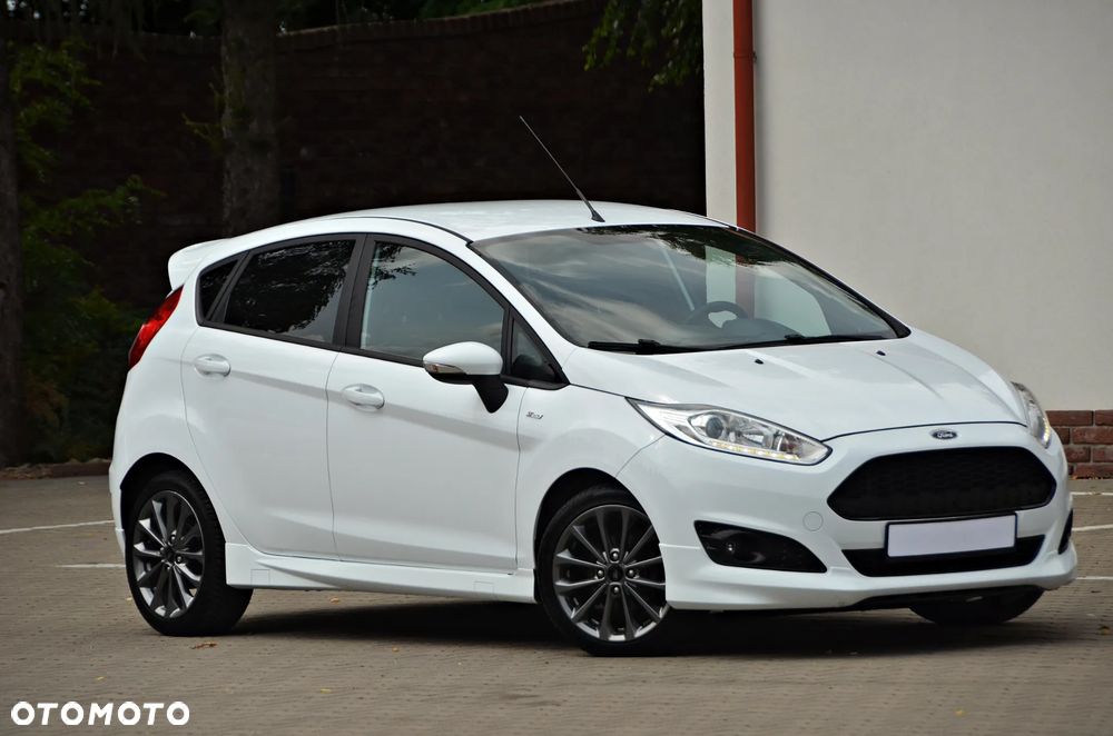 Ford Fiesta 1.5 TDCi ST&St Titanium - 7