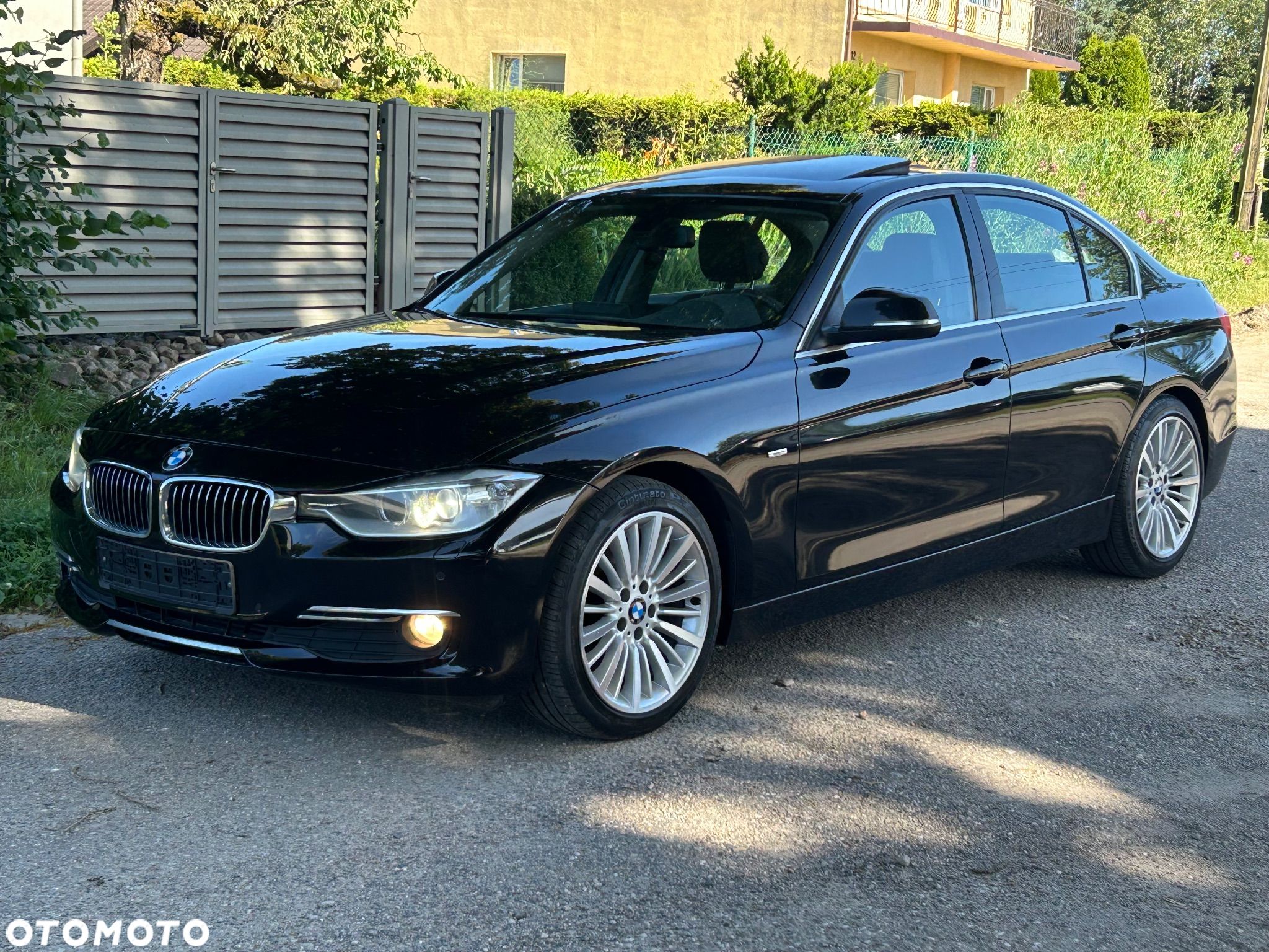 BMW Seria 3 320d Luxury Line - 1