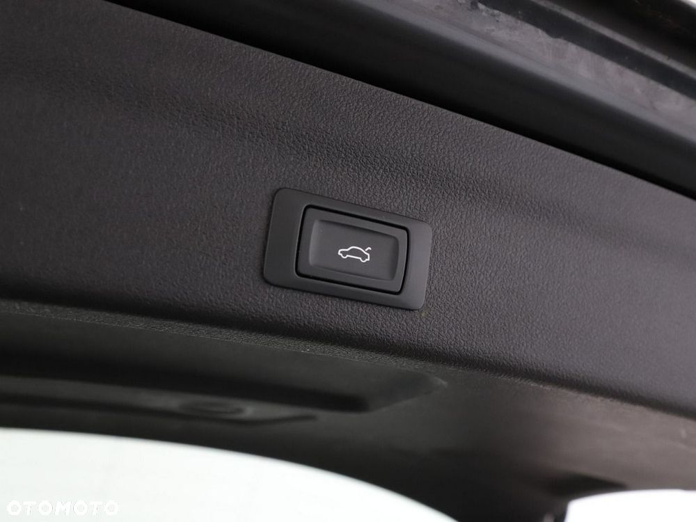 Audi A6 Avant TDI mHEV S tronic - 39