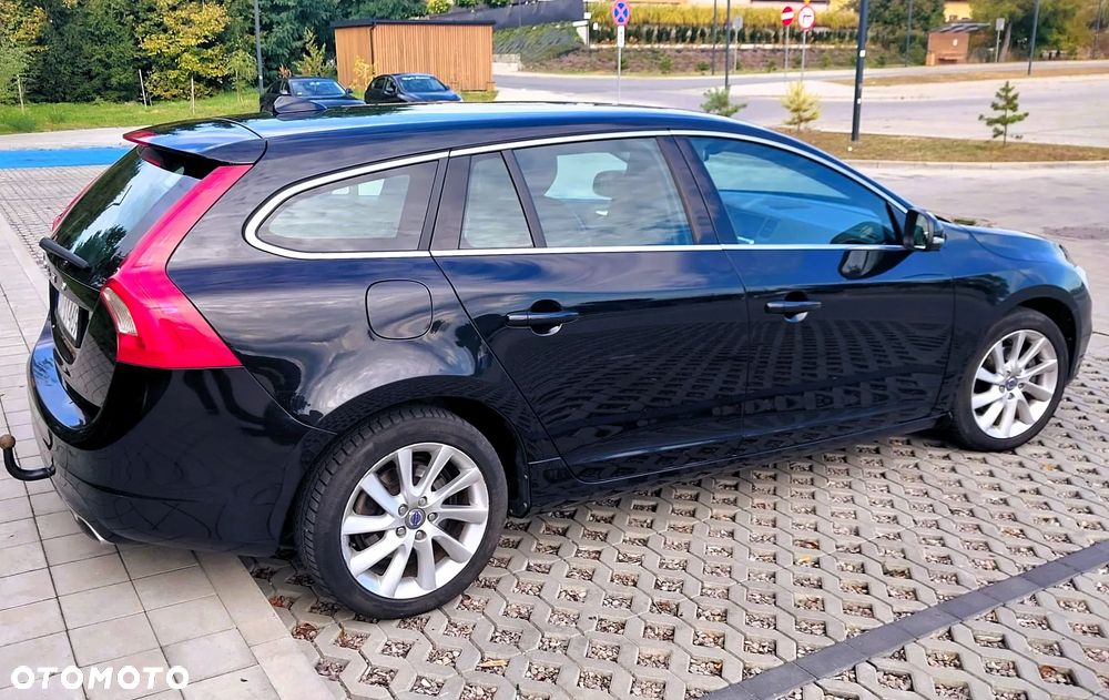 Volvo V60 D4 Drive-E Summum - 4