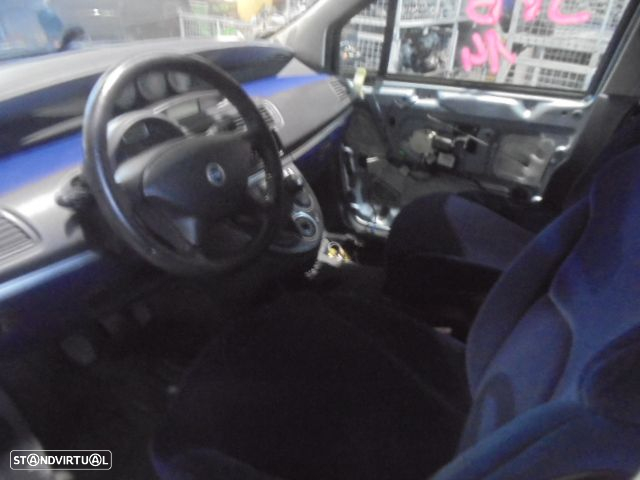 Carro MOT: 4HW CXVEL: 20LM01 FIAT ULYSSES 2003 2.2JTD 128CV 5P CINZA DIESEL - 3