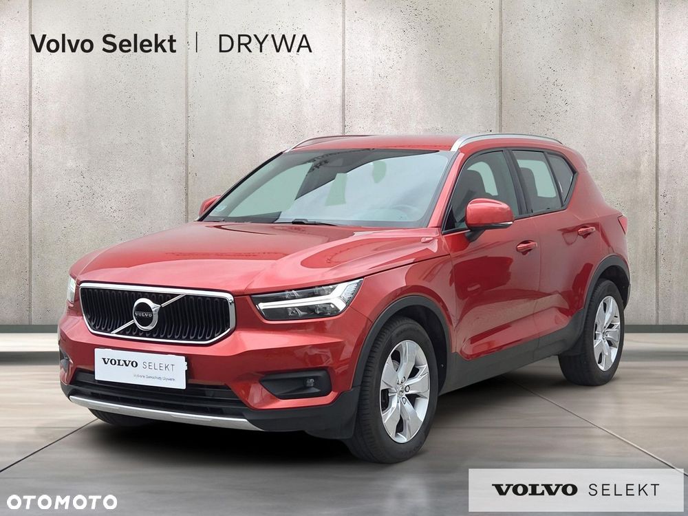 Volvo XC 40 T3 Momentum Pro - 1