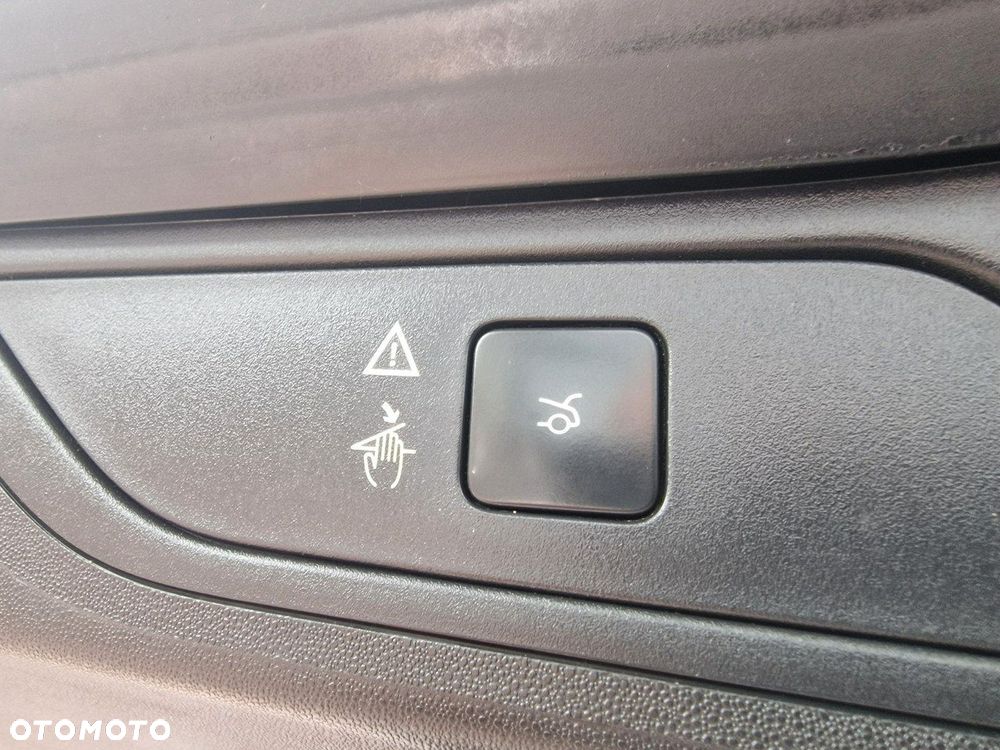 Citroën C4 SpaceTourer 2.0 BlueHDi Shine Pack S&S EAT8 - 23