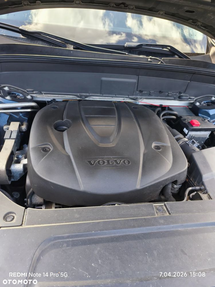 Volvo XC 90 D5 AWD Geartronic Momentum - 12