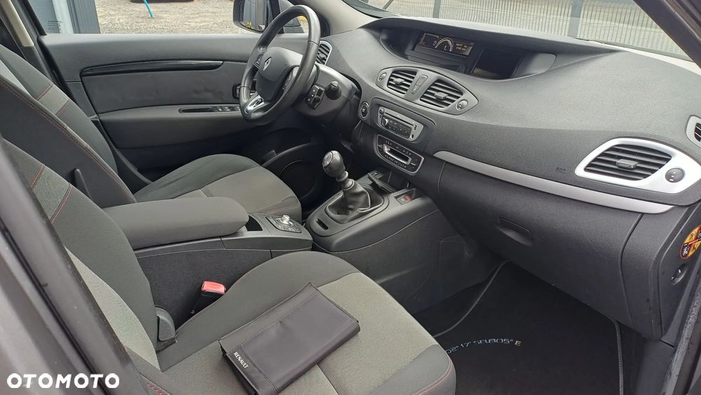 Renault Grand Scenic Energy TCe 130 S&S LIMITED - 21