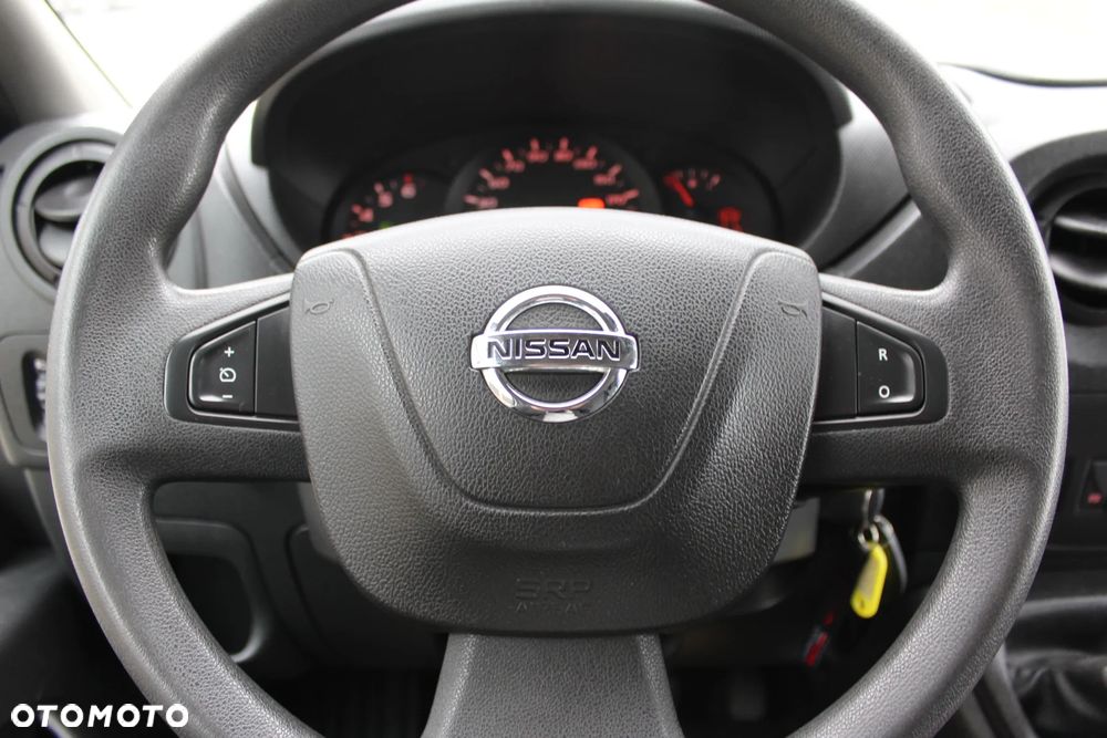 Nissan NV400 - 22