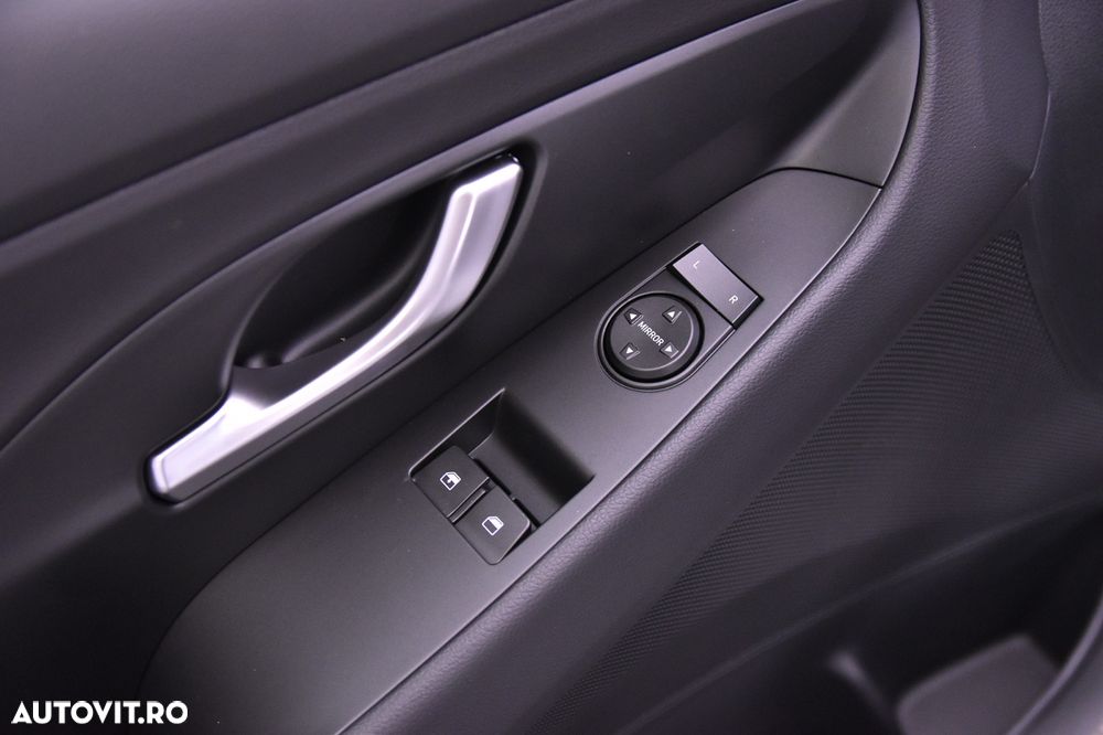 Hyundai i30 1.5 96CP M/T Comfort - 5