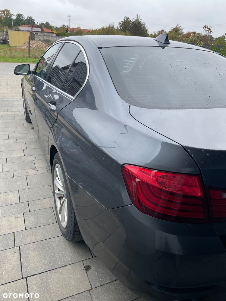 BMW Seria 5 518d - 4