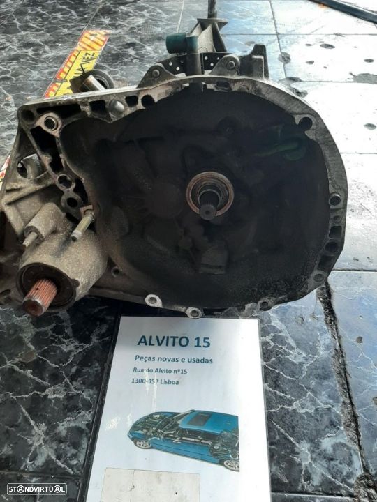 caixa de velocidades Renault Megane 1.6 gasolina - 1