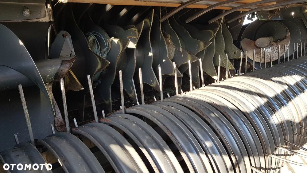 Claas VARIANT 360RF - 24