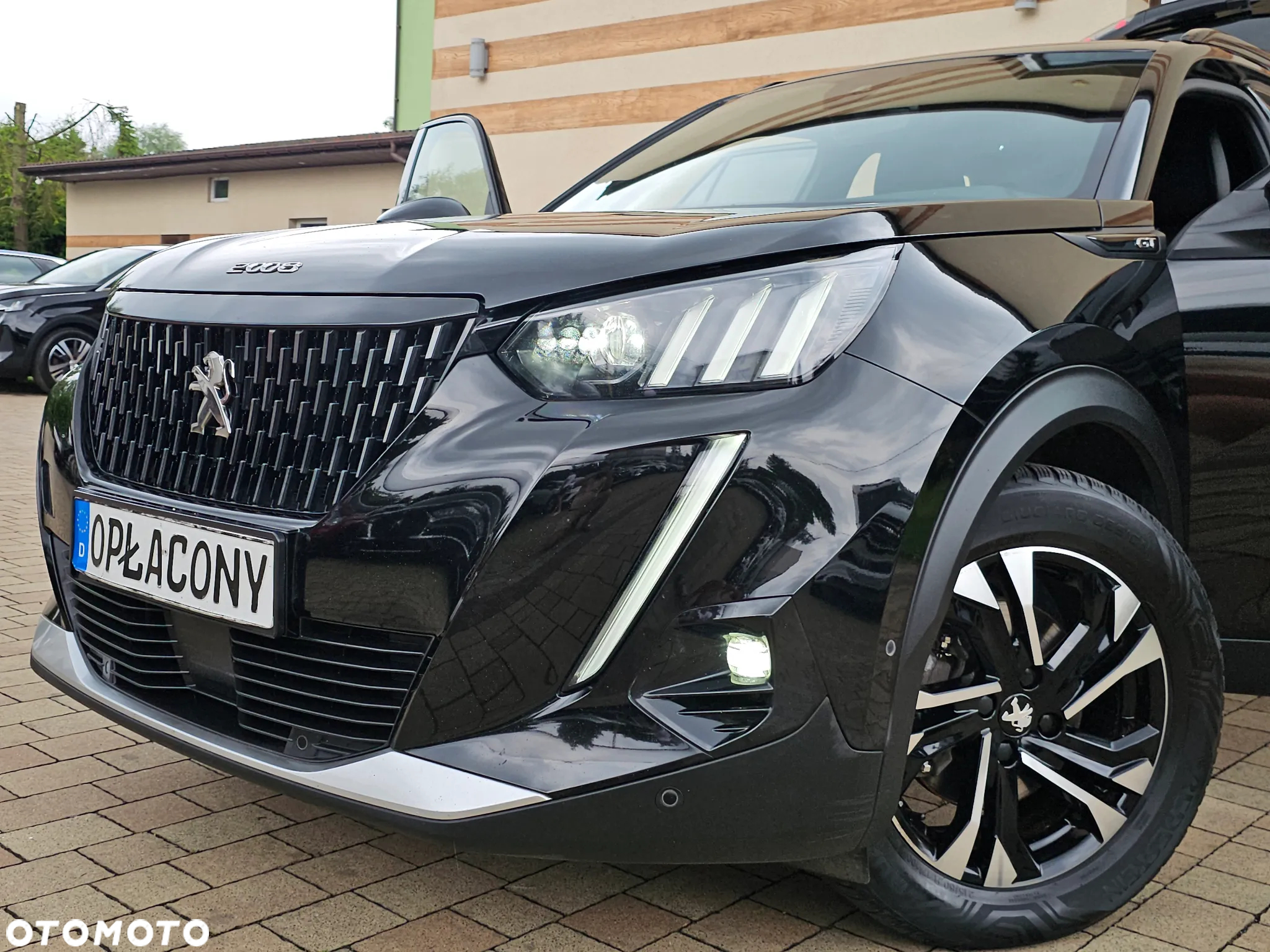 Peugeot 2008 1.5 BlueHDi GT S&S EAT8 - 4