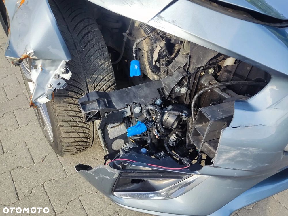 Infiniti Q50 Premium Executive - 4