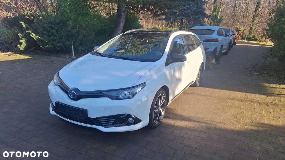 Toyota Auris - 4