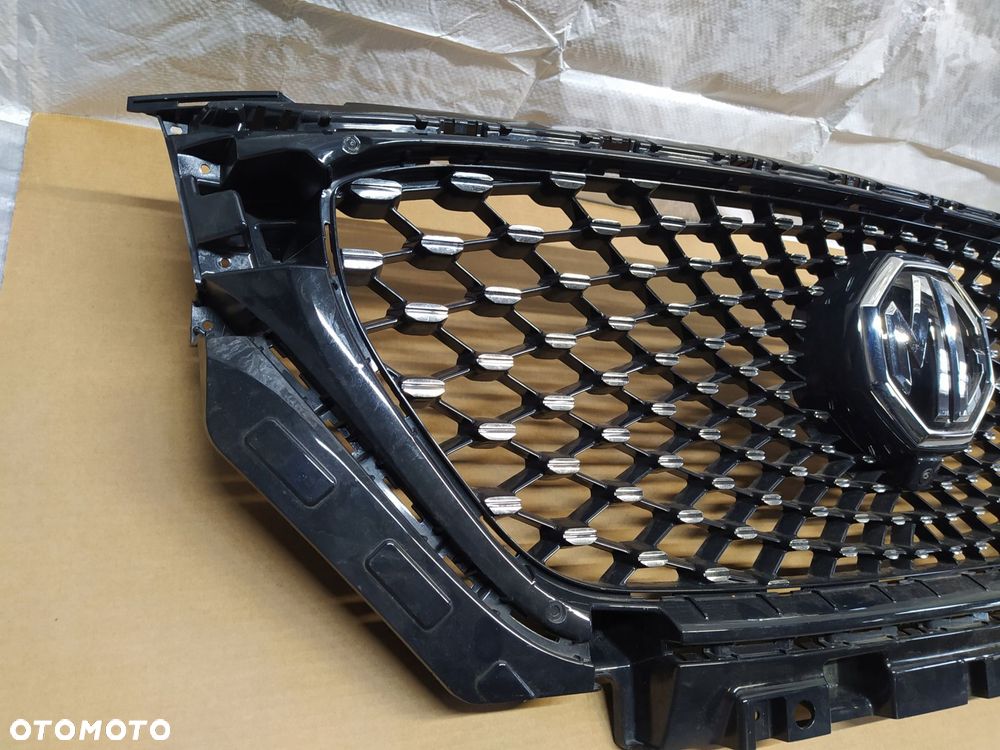 mg zs suv -- atrapa chłodnicy grill 10021164 - 10