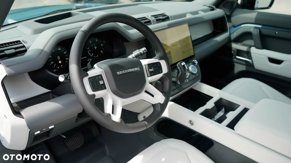 Land Rover Defender 3.0 D350 mHEV X-Dynamic HSE - 15