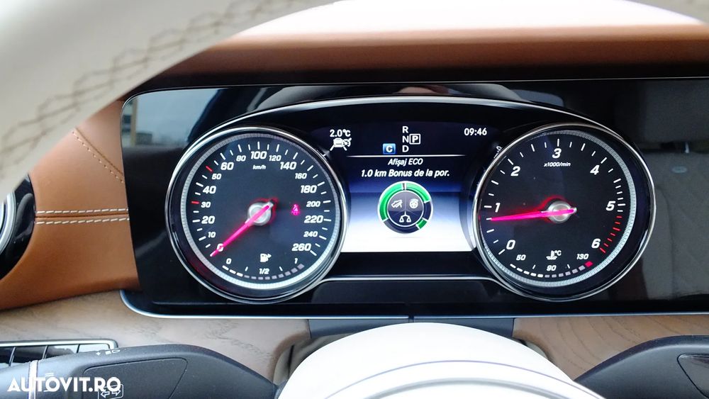 Mercedes-Benz E 220 d 9G-TRONIC Exclusive - 24