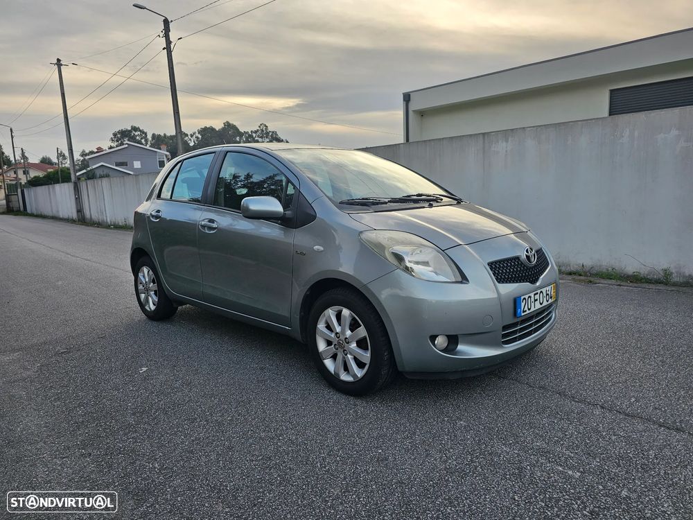 Toyota Yaris 1.4 D-4D Rock In Rio 08 - 3