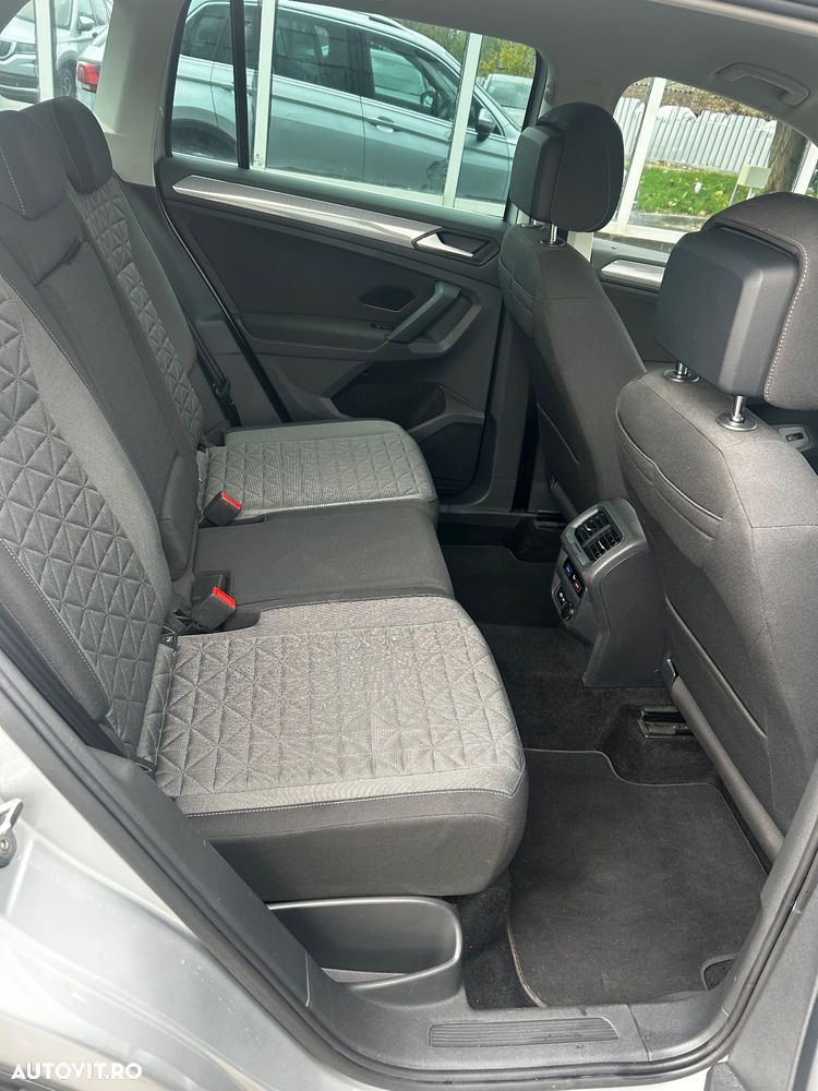 Volkswagen Tiguan - 15